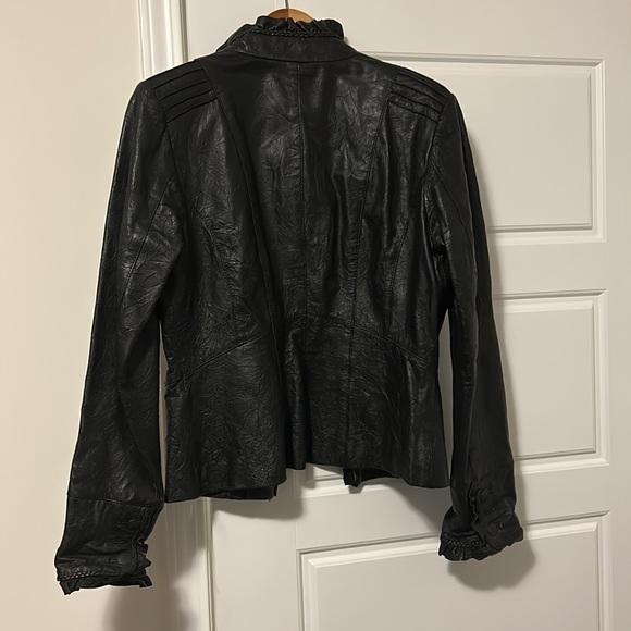 Danier Women’s Zip Up Leather Jacket w/Ruffles - Picture 5 of 7